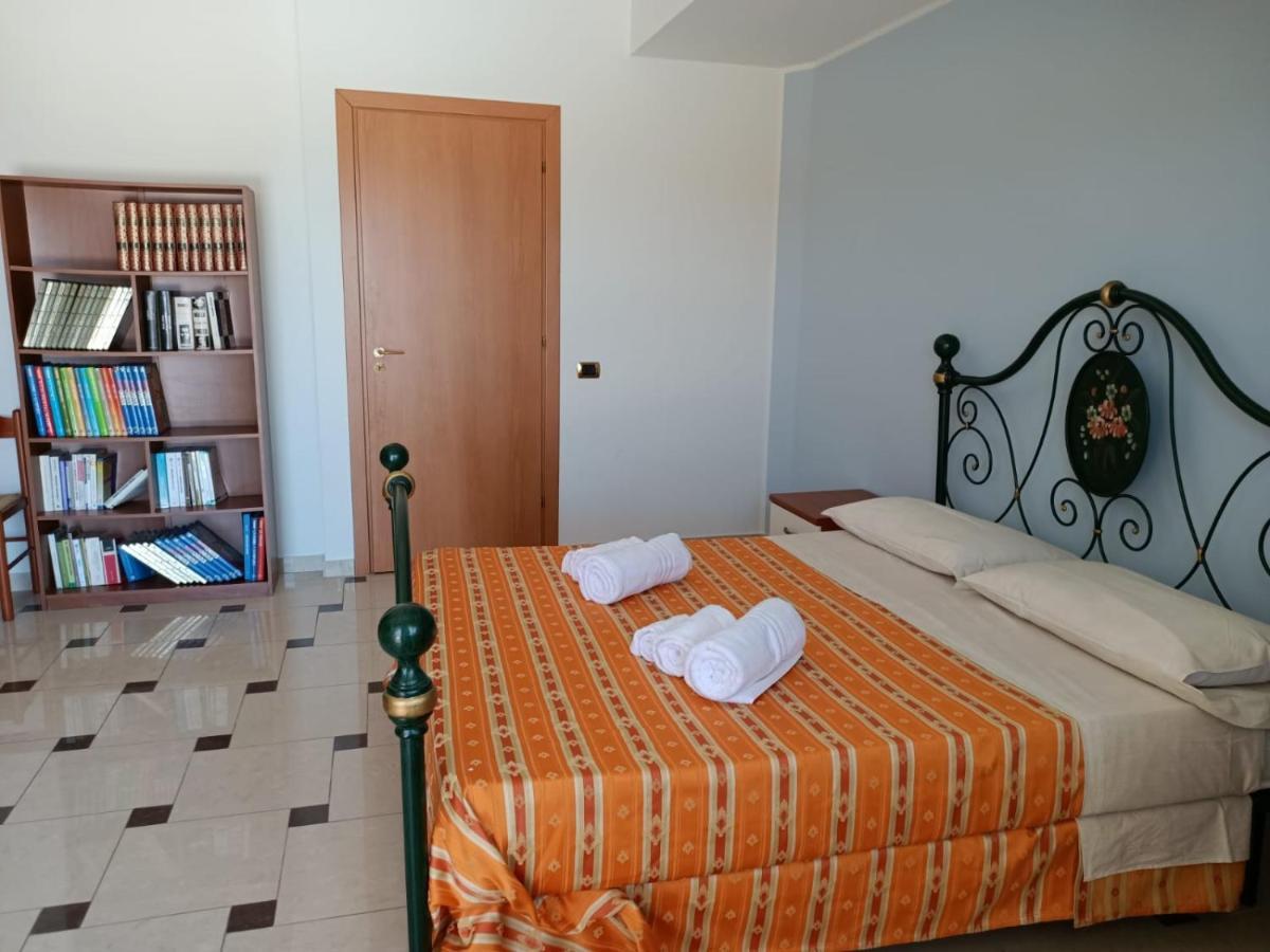 Grand Hostel Calabria Pietrapaola Exterior foto
