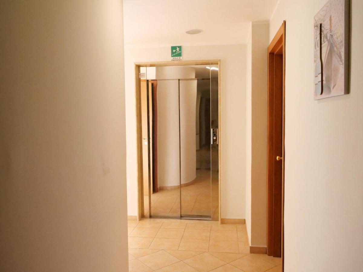 Grand Hostel Calabria Pietrapaola Exterior foto